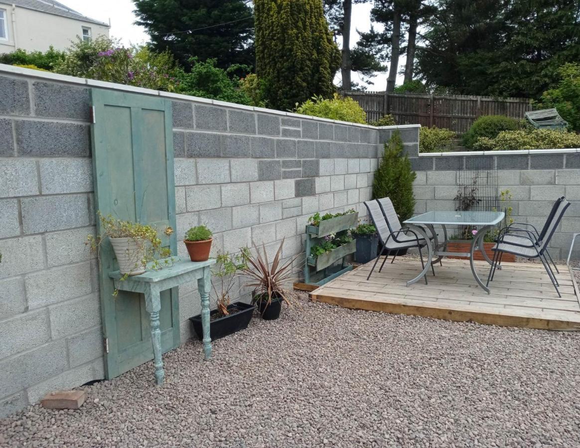 2 Bedrooms Sleeps 4 Free Wifi Parking Outdoor Area Lundin Links Esterno foto